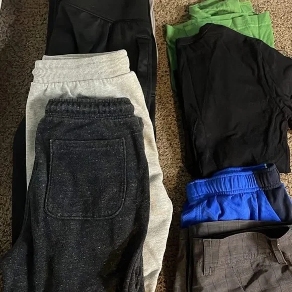 Boys 10/12 Bundle - Picture 1 of 1